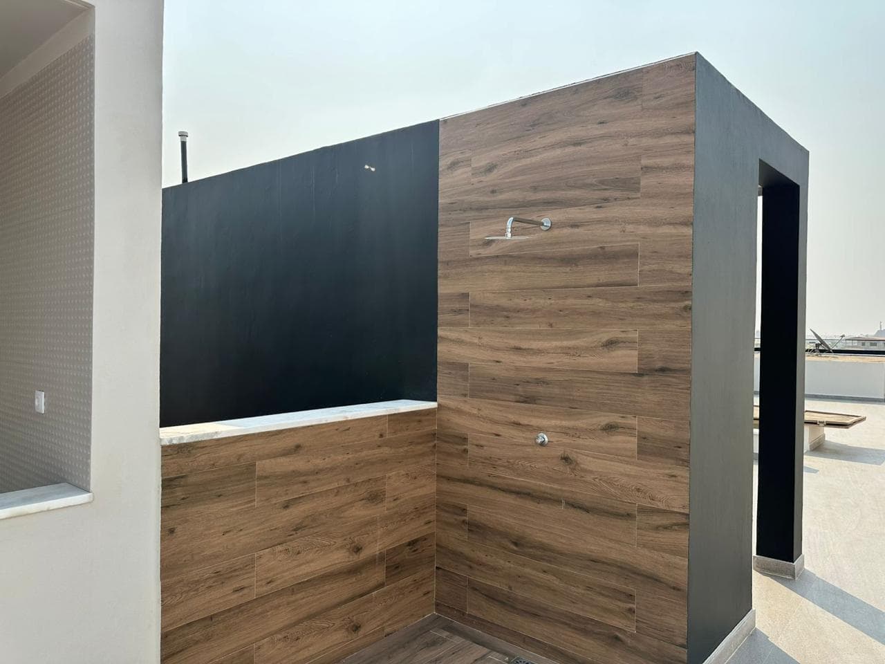 Apartment T5 in Luanda Angola